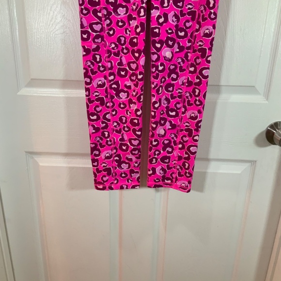 Lilly Pulitzer Weekender High Rise Crop Legging Don’t Be A Cheetah Size Small - Picture 5 of 10